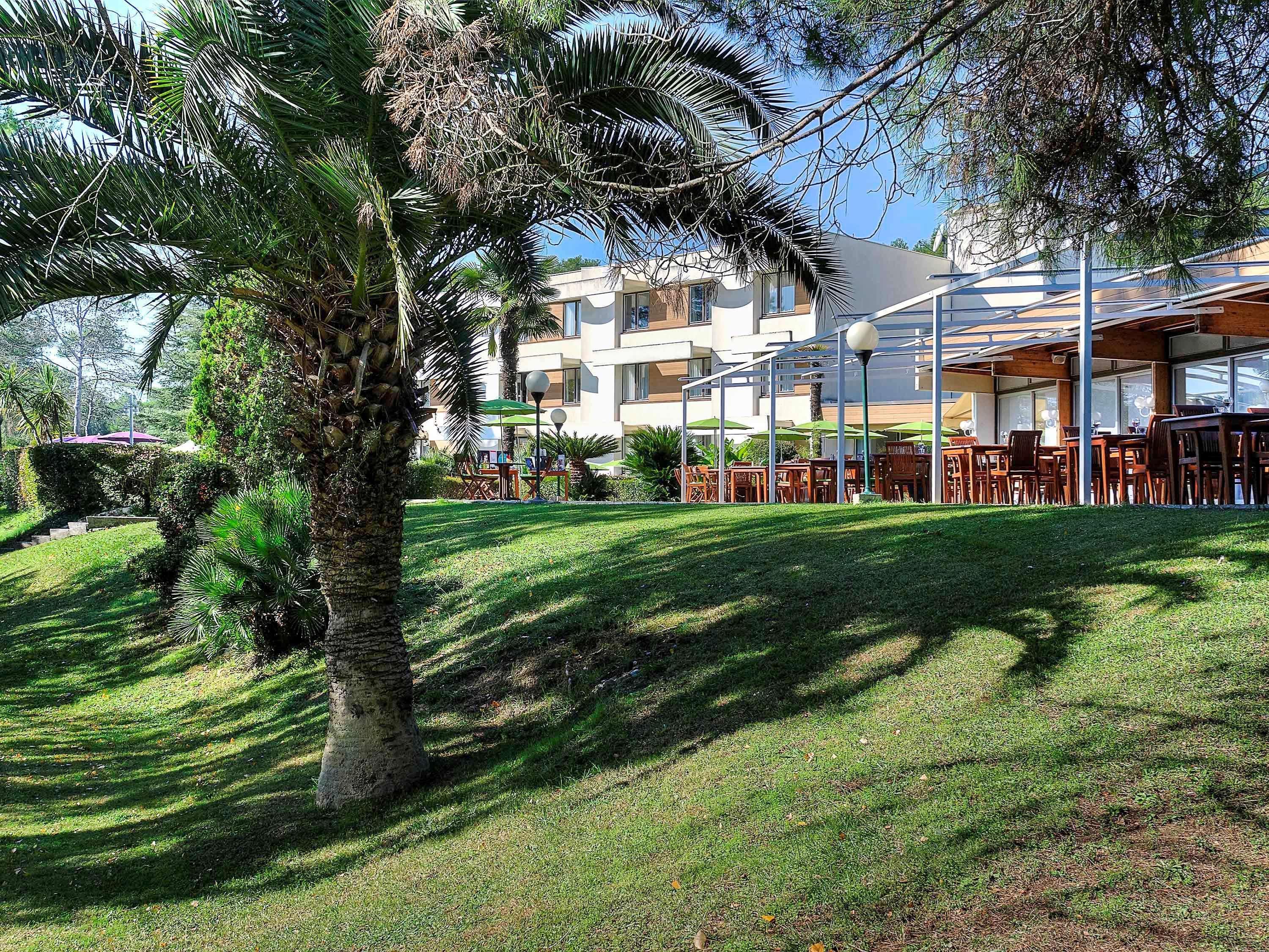 Novotel Antibes Sophia Antipolis Valbonne Esterno foto